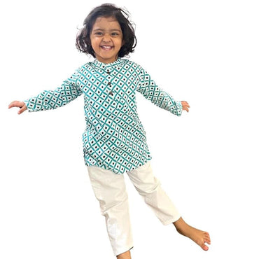 Maitreyo Unisex Kids Pure Cotton Print Kurta Pyjama Set-2