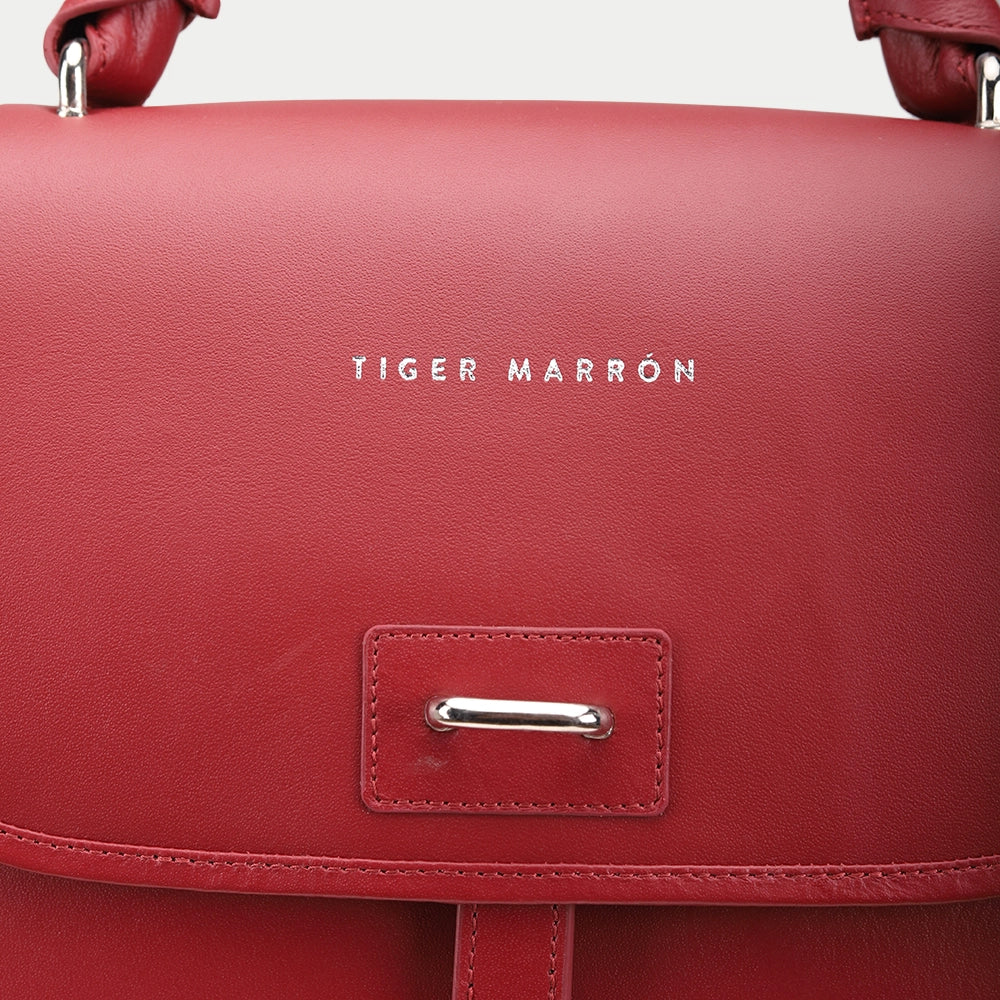 TM B Lady Burgundy 032-5