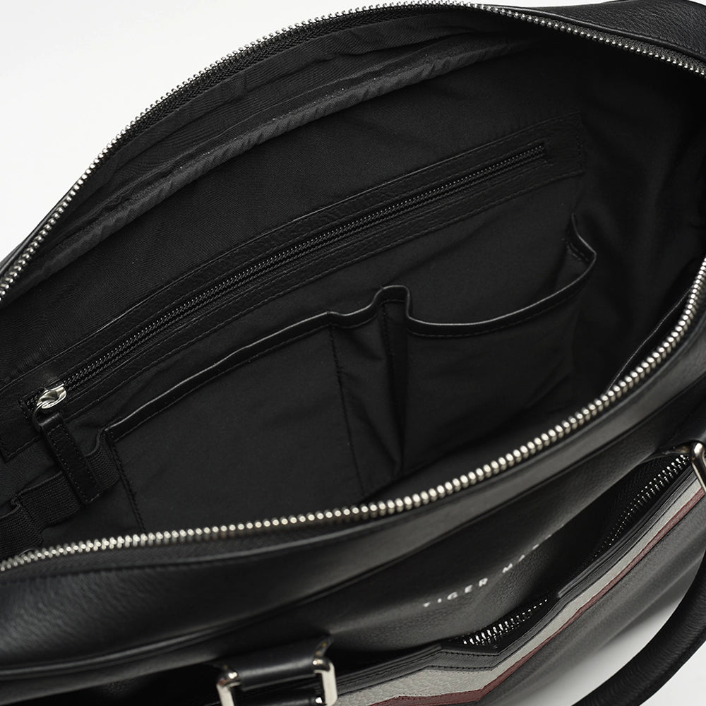 TM Knotted Up Black 038-6