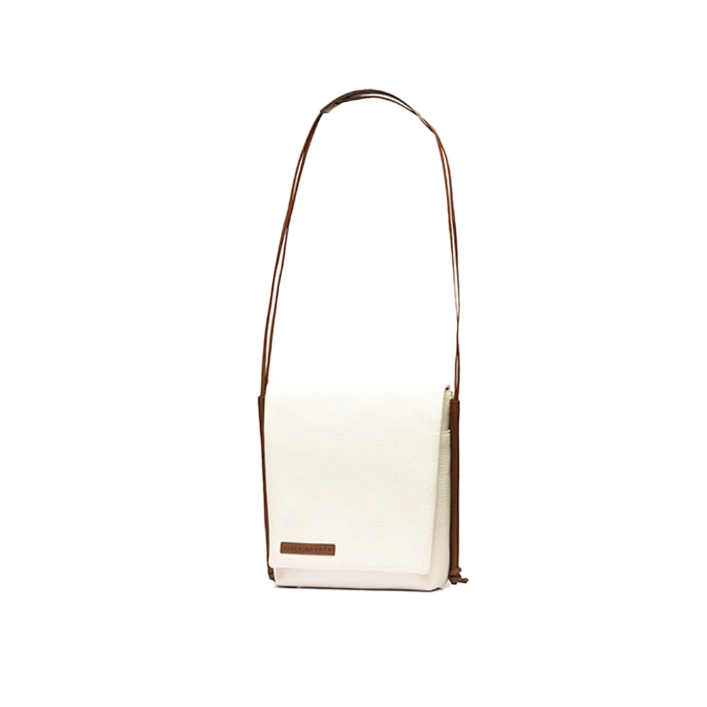 TM W White dark brown 018-5