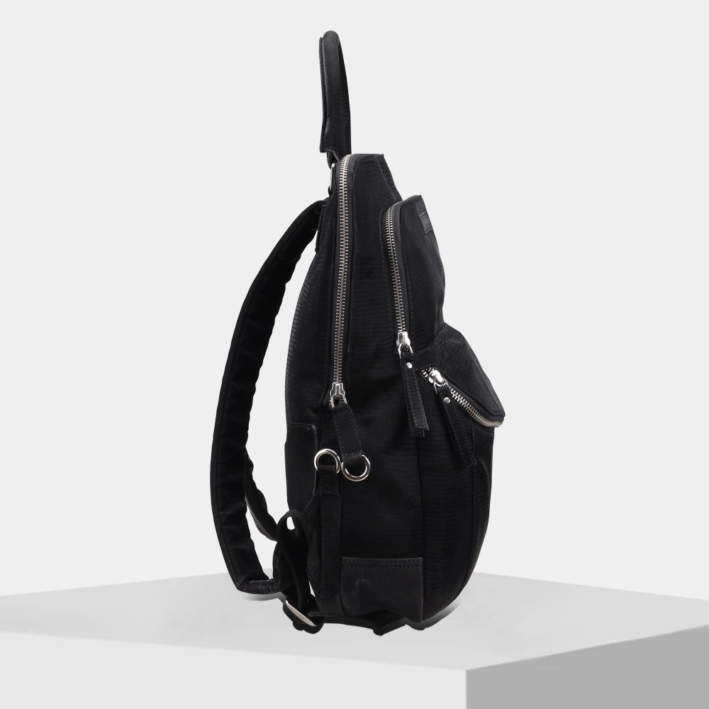 TM AW EW Black145-2