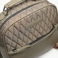TM D Back Grey 055-4