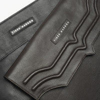 TM O A Brown 054-7