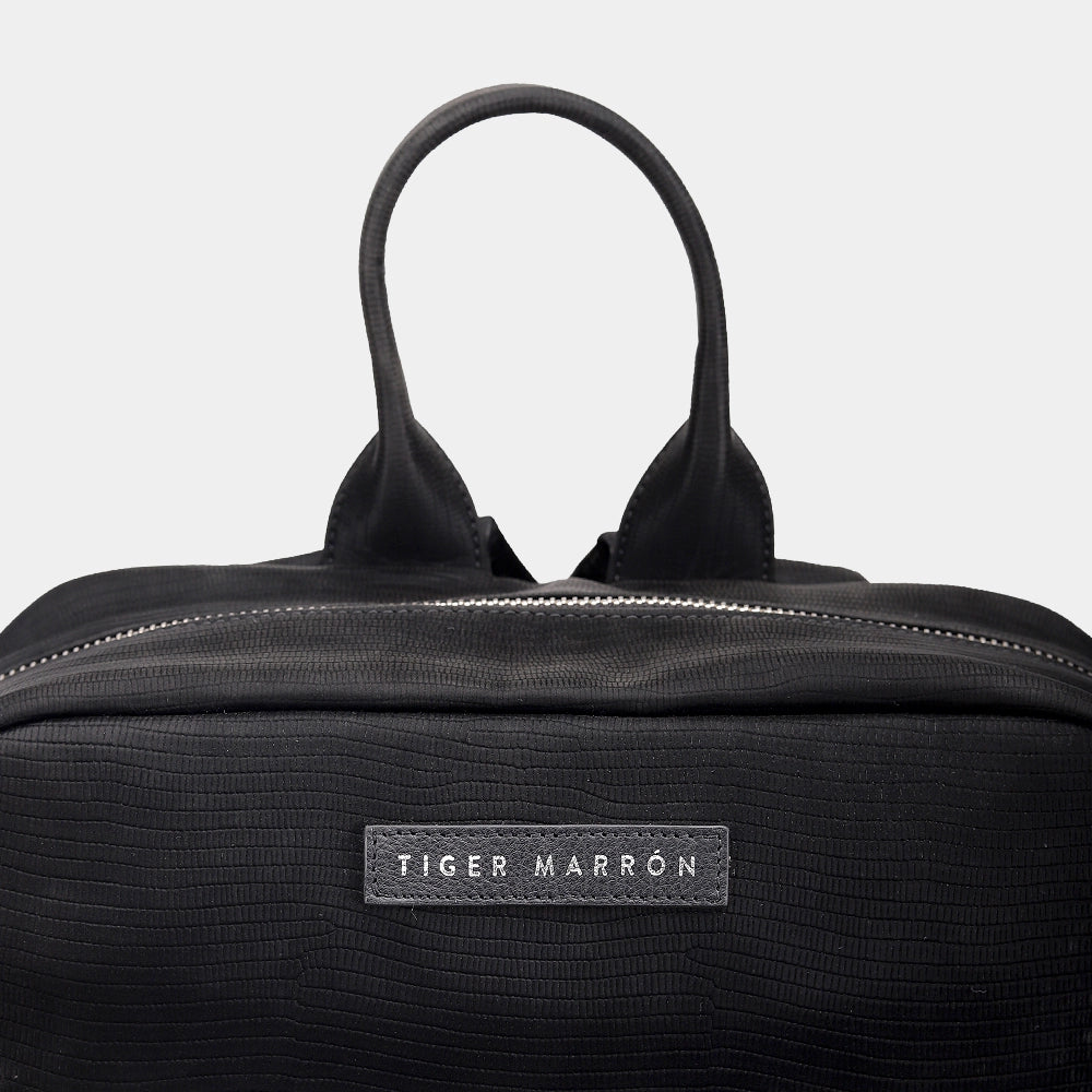 TM wanderer Black 081-4